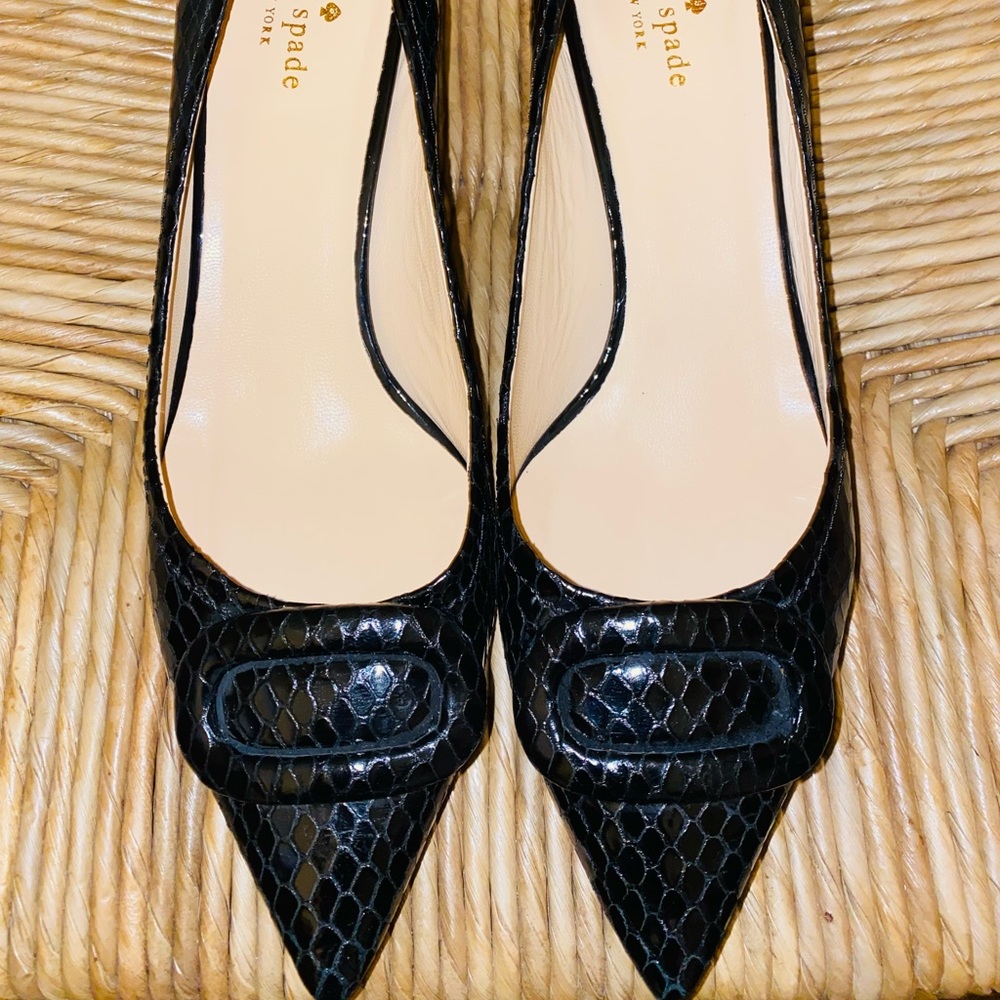 Kate Spade ♠️ Lizard Embossed Black Heels 👠